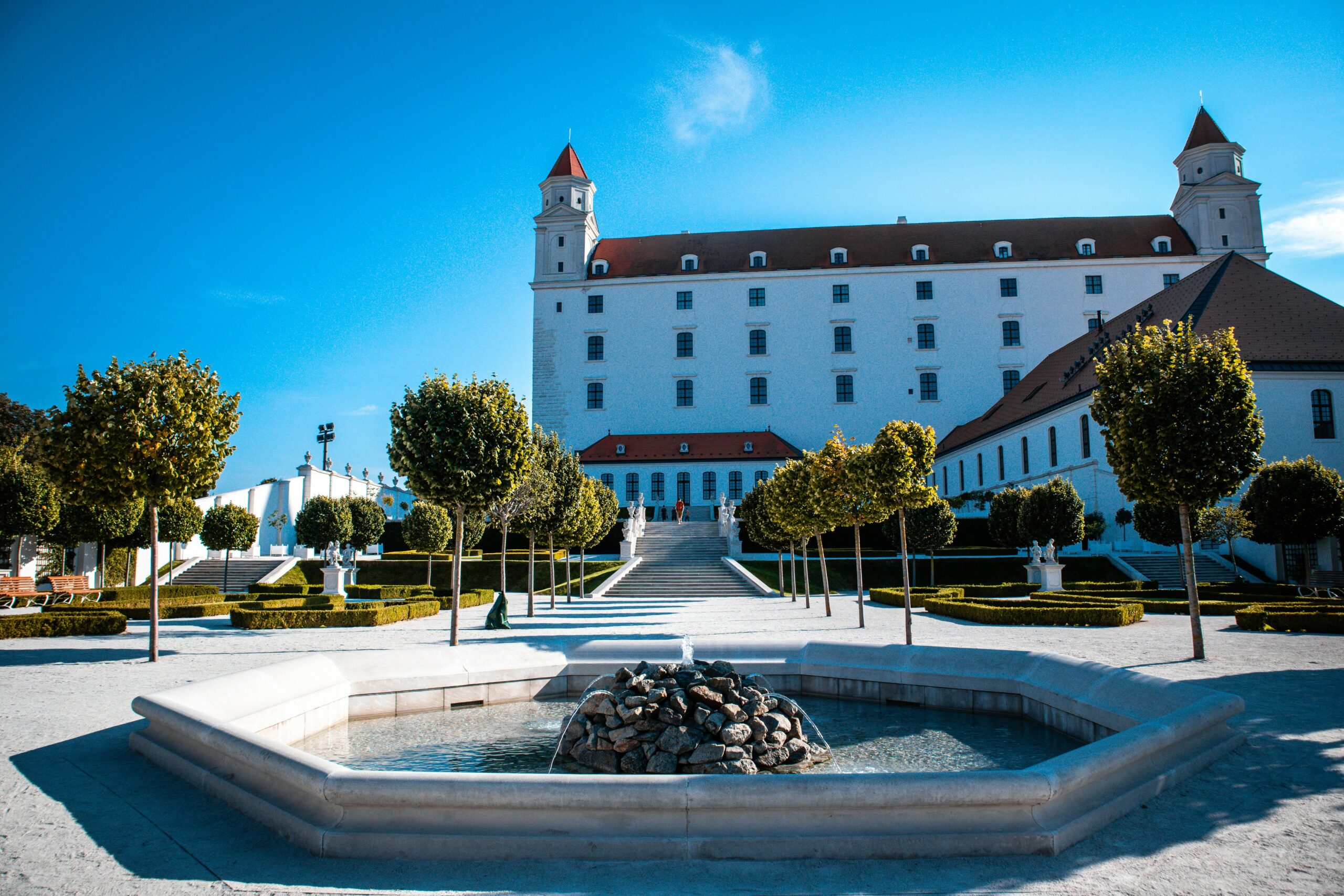 Bratislava Castle Photo (1)