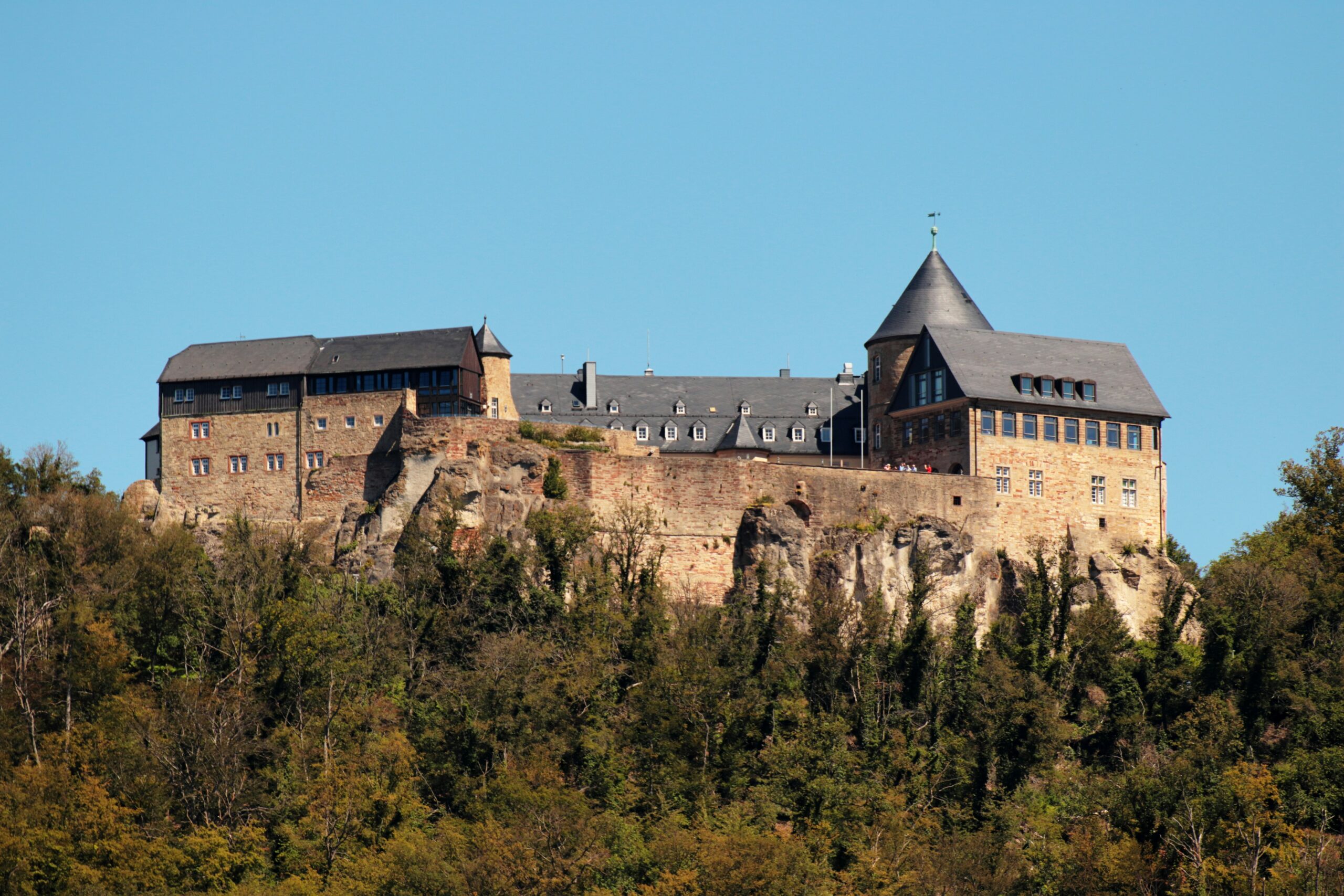 lars-portjanow-uBdZEFxWg0w-unsplash