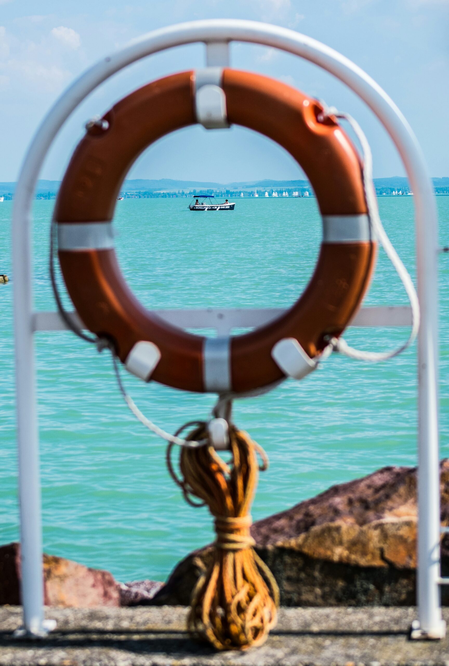 nikolett-szabo-dzn8RDHmWzU-unsplash