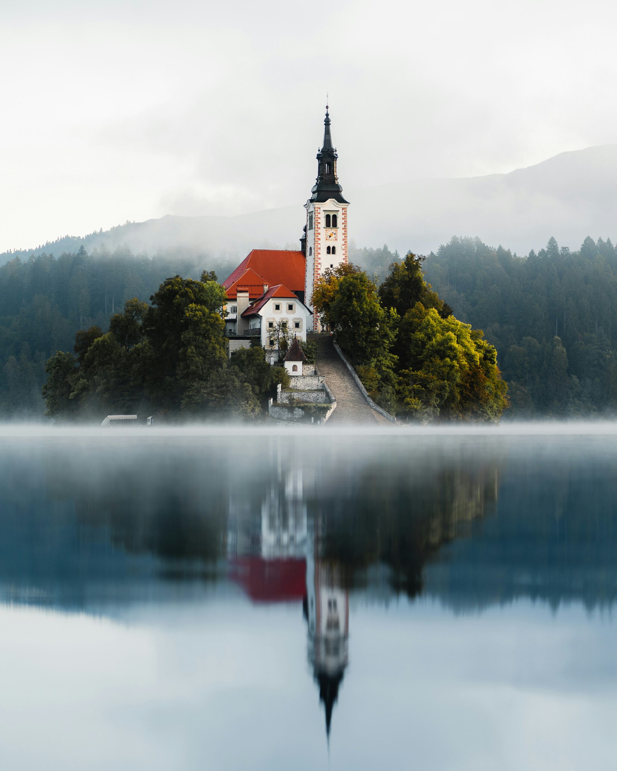 pavel-golasowski-C11w6AY2vZ4-unsplash